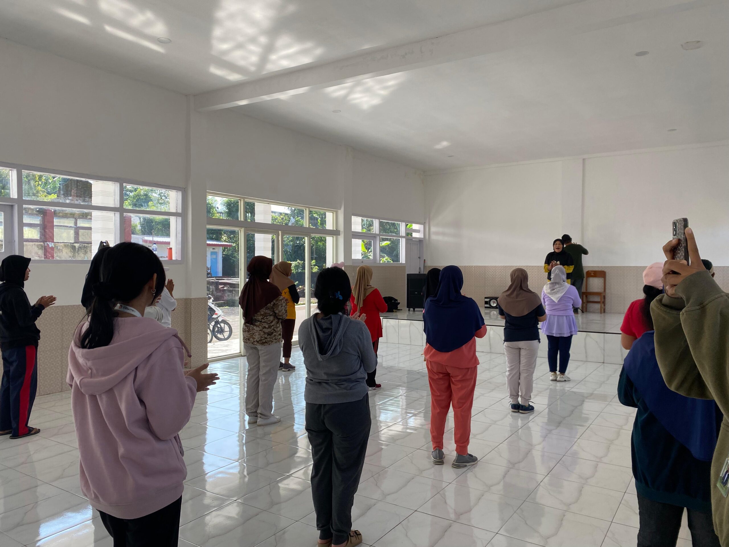 WhatsApp Image 2025-07-27 at 11.08.04_2656c699 WhatsApp Image 2025-07-27 at 11.08.04_2656c699